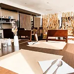 Mercure Lo Centre 4*