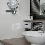 Mercure Lo Centre Hotel