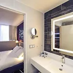 Mercure Lo Centre 4*