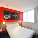 Mercure Lo Centre 4*