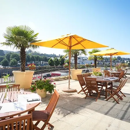 Mercure Lo Centre 4* سانت لو