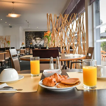 Szálloda Mercure Lo Centre