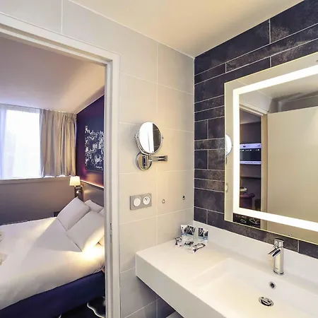 Mercure Lo Centre 4*
