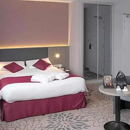 Mercure Lo Centre 4*