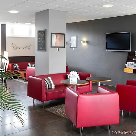 فندق Mercure Lo Centre 4*