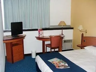 Mercure Lo Centre 4*