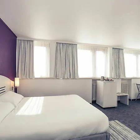 Mercure Lo Centre 4*