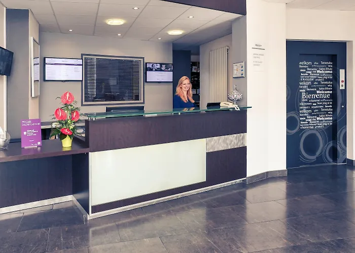 Mercure Lo Centre 4*