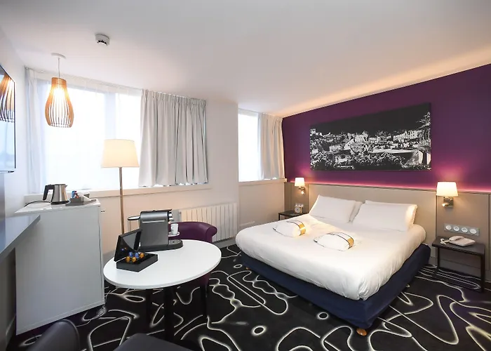 Mercure Lo Centre Hotel