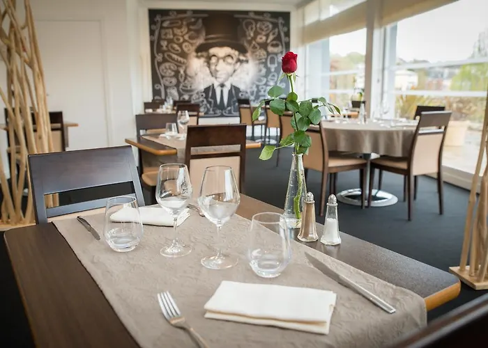 Hotel Mercure Lo Centre Saint-Lo